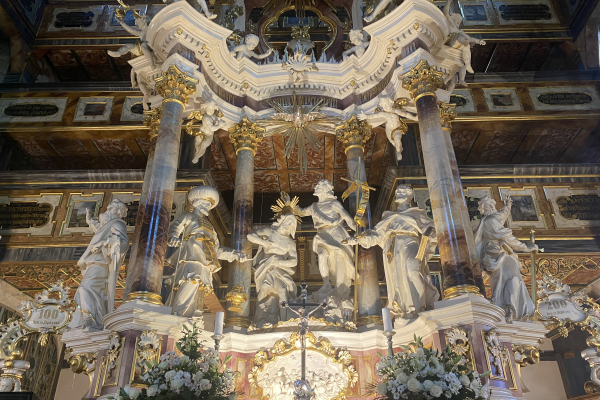 Thumbnail for Die Friedenskirche: Tausend Blicke reichen nichtFriedenskirche